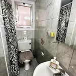 Youthfull Escape In Apartament