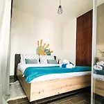 Apartament Youthfull Escape In *