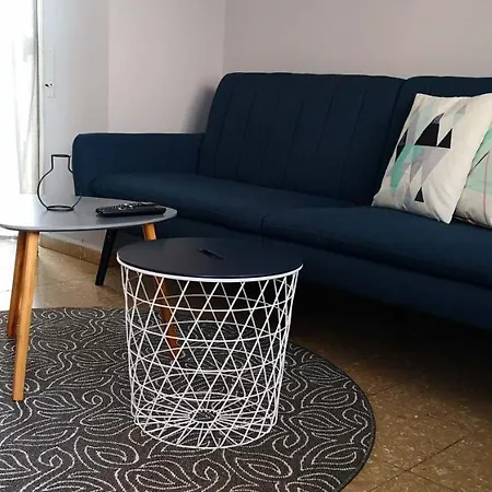 Youthfull Escape In Apartment Nicosia