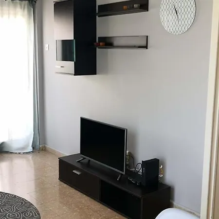 Youthfull Escape In Apartment Nicosia
