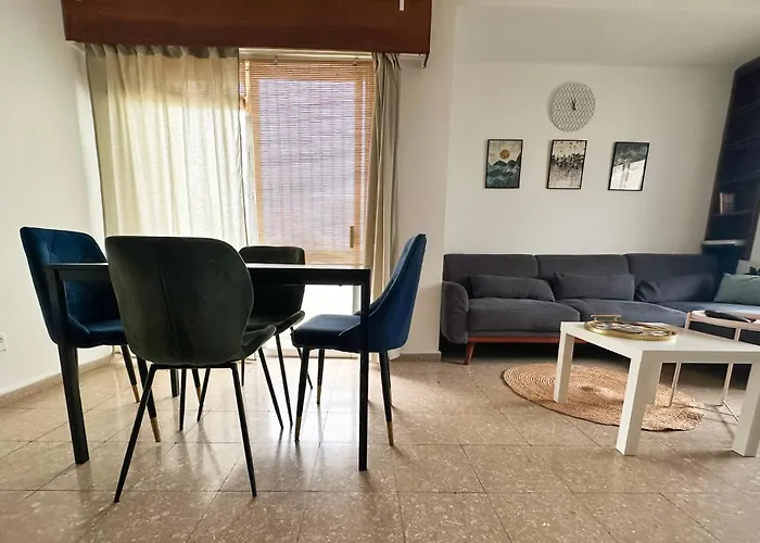 Apartment Youthfull Escape In