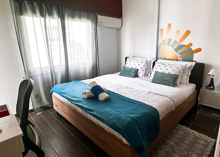 Youthfull Escape In * 尼科西亚